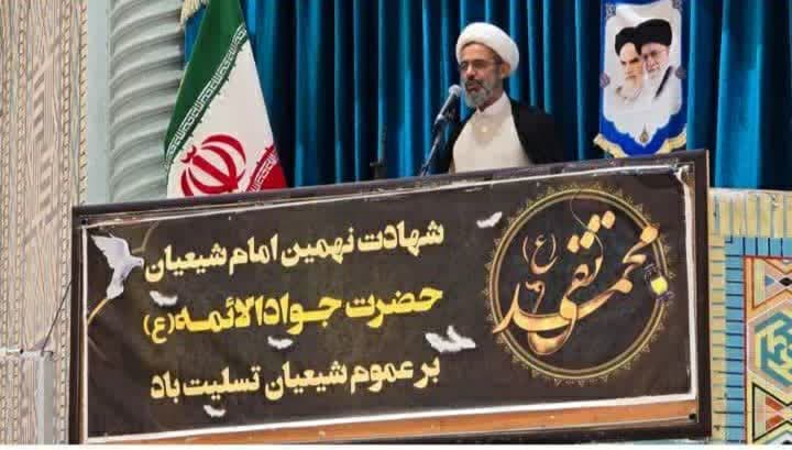 آمرین به معروف در دنیا به دنبال حفظ حدود الهی و صلح و سازش و حفظ ناموس هستند